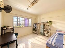 Blk 336 Jurong East Avenue 1 (Jurong East), HDB Executive #637824681
